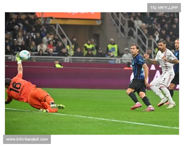 国际米兰客场2-0克雷莫内塞先赛8分领跑意甲